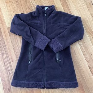 Purple Patagonia fleece sweatshirt